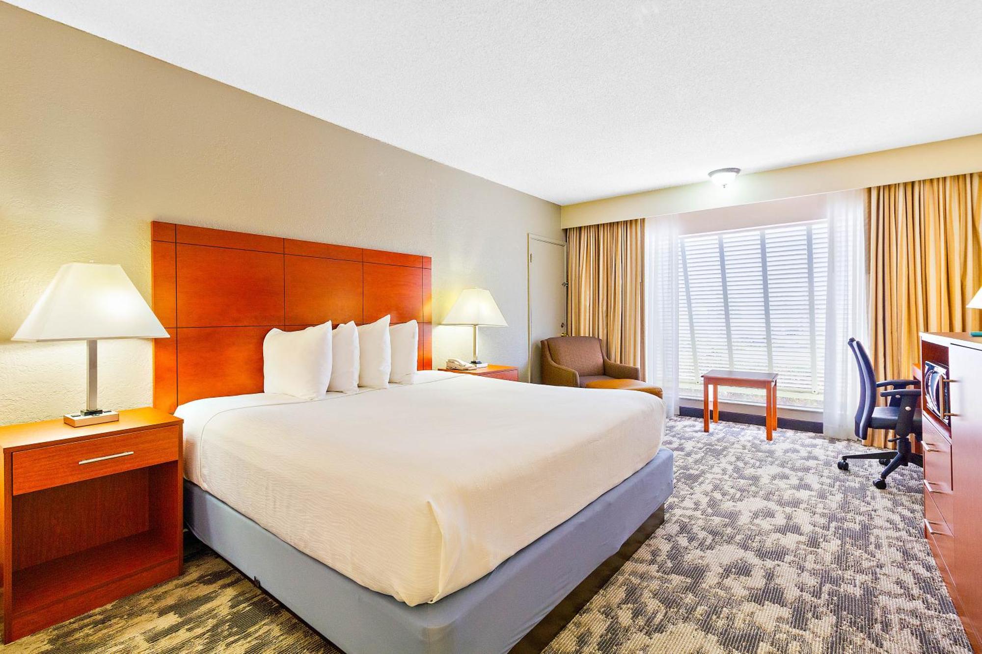 Best Western Plus University